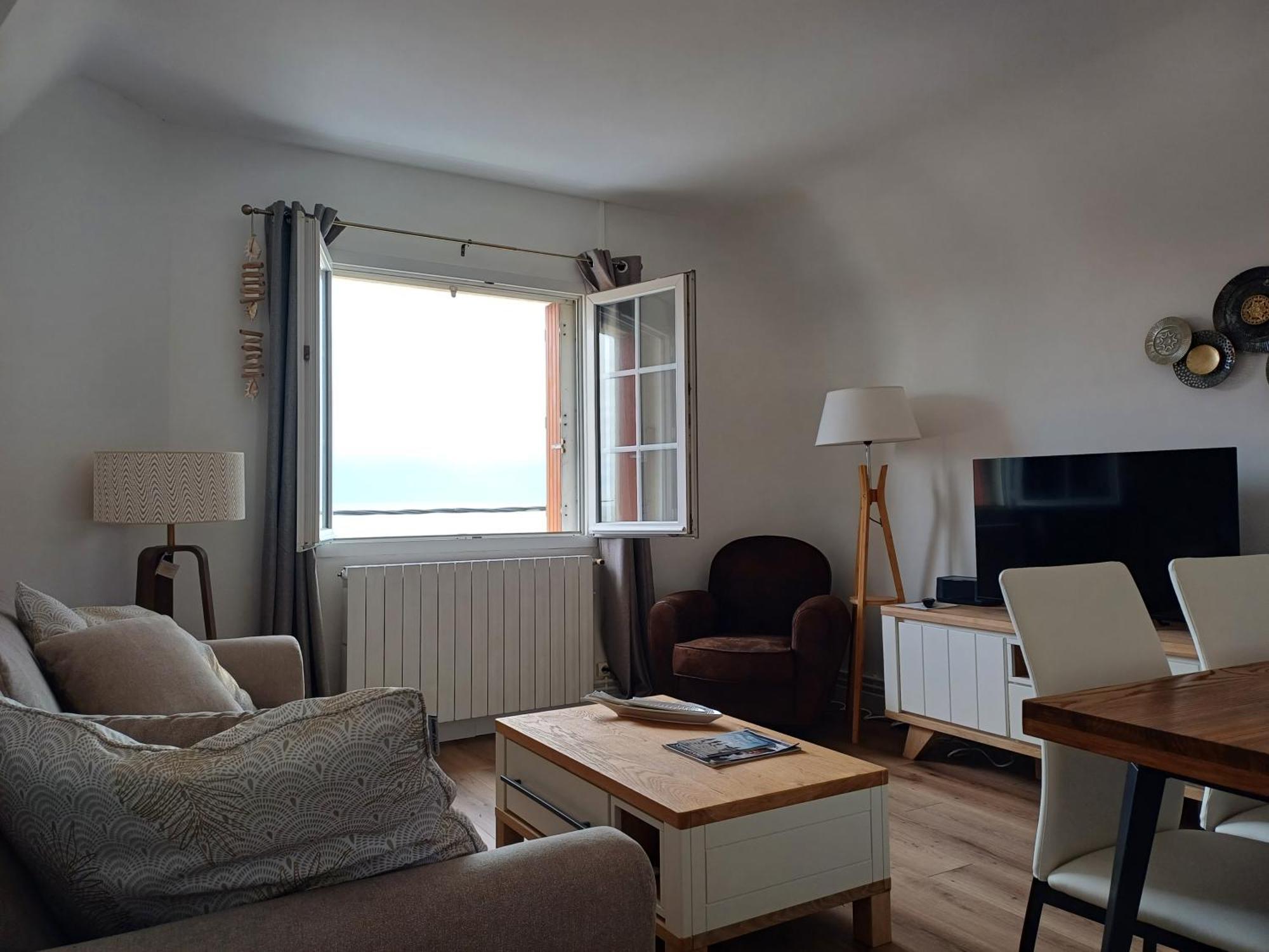 Au Gre Des Marees 2 Appartement Face A La Mer 2Eme Etage Ault Exterior foto